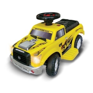 Automobil na akumulator 330256