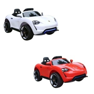 Automobil na akumulator Porše 020756