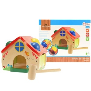 Drvena kućica sa lopticama Toi Toys 825008