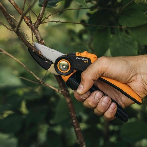 Makaze za orezivanje voća 1057174 Fiskars 069955 - Img 2