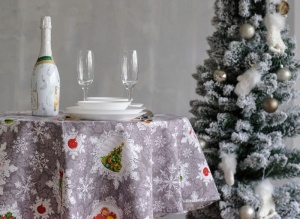 Novogodišnji stolnjak fi 140 900736
