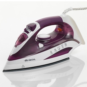 Pegla na paru 2000 W ljubičasta Ariete AR6235