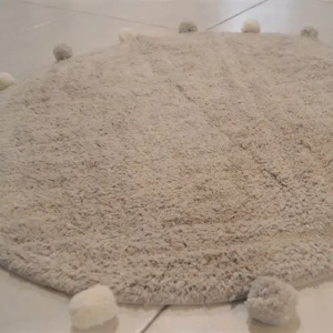 Prostirka Pom Pom R 70cm 003-2