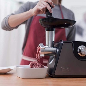Električna mašina za meso Black and Decker BXMMA1000E - Img 2