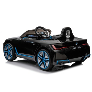 BMW I4 - Crni - Img 3