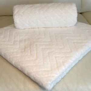 Peškir Zig zag beli 70x130cm 9010