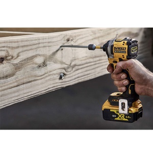 Aku udarni odvijač 18V DeWalt DCF850P2T - Img 2