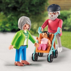 Baka i deka sa bebom My Life Playmobil 1043711 - Img 3