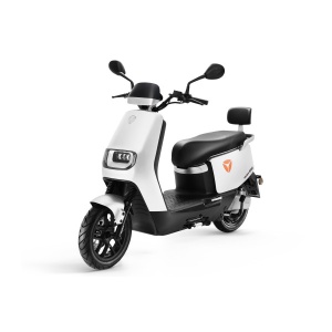 Električni skuter Yadea E8S 72V 38Ah 3000W beli - grafenska baterija, domet 112 km