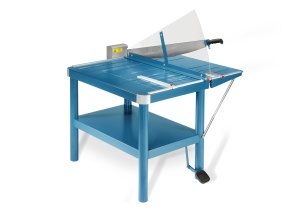 Giljotina Dahle 581, profesionalna A2/815 mm, 20 listova papira