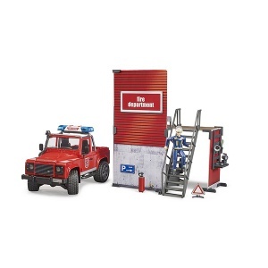 Terenac Land Rover sa vatrogasnom stanicom set Bruder 627010 - Img 3