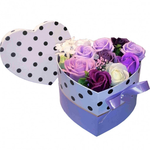 Aranjament DeLuxe - Trandafiri si Flori de sapun mov in cutie inima