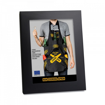 Sort pentru Barbatul care gateste - cu buzunare, deschizator de sticle, cutie cadou