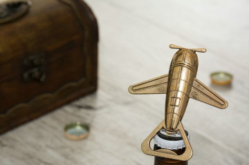 Desfacator de sticle Avion