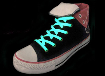 Sireturi Glow in the dark