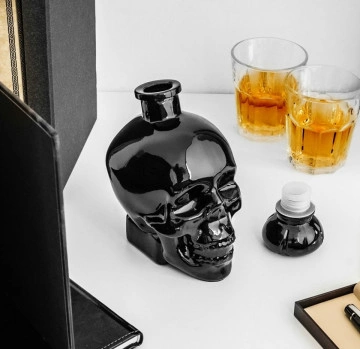 Sticla Decantor Whiskey Craniu Black - Img 2