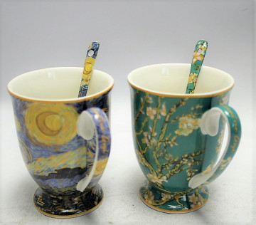 Set cadou 2 cani cu lingurite - Van Gogh - Migdal si Noapte - 250 ml