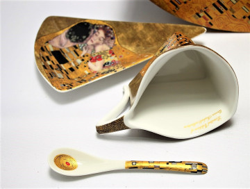 Set cadou Klimt - The Kiss auriu - Serviciu de cafea 2 pers cana cafea 250 ml, lingurita, farfurie triunghi