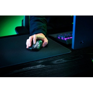 Mouse Razer Naga V2 HyperSpeed Connectivity Razer HyperSpeed Wireless (2.4GHz) Bluetooth Battery Life Up to 250 hours (on HyperSpeed Wireless) Up to 400 hours (on Bluetooth) RGB Lighting None Sensor Focus Pro 30K Optical Sensor - Img 4
