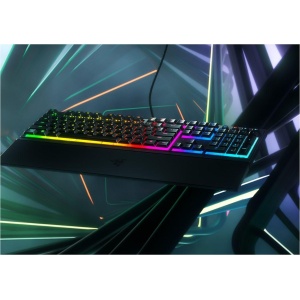 Tastatura Razer Ornata V3 - Low Profile Gaming TECH SPECS SWITCH TYPE Razer™ Mecha-Membrane Switches APPROXIMATE SIZES Full Size LIGHTING 10 Razer Chroma™ RGB Lighting Zones WRIST REST Yes ONBOARD MEMORY None MEDIA KEYS Dedicated Media Controls