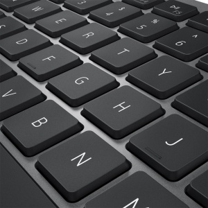 Dell Keyboard and mouse set KM7120W, Wireless, 2.4 GHz, Bluetooth 5.0, Buttons Qty: 7, Numeric Keypad, Hot Keys Function: Multimedia, Search, Home page, Volume - and +, System lock, Print screen, Movement Resolution: 1600 dpi, Supported Battery Type: AA - Img 3