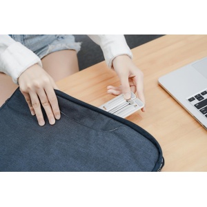 Suport laptop Serioux, SRXNCPU6, material aluminiu, dimensiune deschisă: 197x255x4mm,dimensiune pliată: 60 x 250 x 4mm, grosime: 4mm, greutate: 182g, dimensiune compatibilă: până la 15.6 ", culoare argintiu, 5 unghiuri ajustabile - Img 8