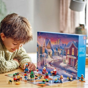 LEGO® City - Calendar de advent 60436, 195 piese - Img 5