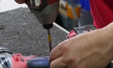 Ai nevoie de piese sau service Milwaukee? Discuta direct cu un specialist Premium Tools