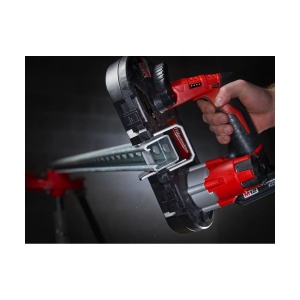 Fierastrau cu banda pentru metal M12 BS-0, subcompact, 41x41 mm taiere, 687.57 mm lungime panza, Milwaukee, cod 4933431310 - Img 5