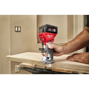 Freza de contur M18FTR-0X cu bucsa de 6/ 6.35 mm, 6 viteze, adancime frezare 50 mm, Milwaukee, cod 4933471604 - Img 3