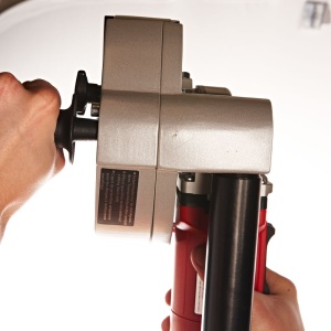 Masina de canelat WCE 30, ax M14, 1500 W, disc 125 mm, adancime taiere 30 mm, Milwaukee, cod 4933383855 - Img 7