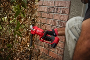 Foarfeca pentru taiat ramuri M12 BLPRS-0, fara perii, grosime ramuri max 32 mm, Milwaukee, cod 4933480114