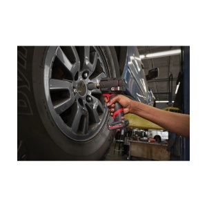 Cheie de impact compacta M12 FCIWF38G3-0 cu inel de fixare, cuplu 745 Nm, prindere 3/8" patrat, Milwaukee, cod 4933493451 - Img 2