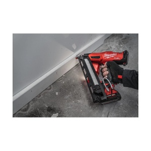 Pistol inclinat pentru cuie M18 FN15GA-0X, capacitate magazie 110, unghi inclinare 34°, Milwaukee, cod 4933478091 - Img 5