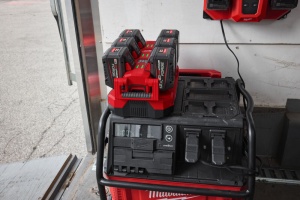 Incarcator rapid M18 MPC6 PACKOUT cu 6 porturi, Milwaukee, cod 4932498551