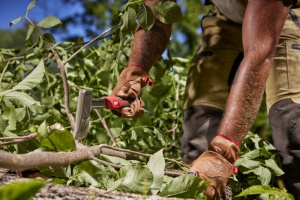 Set topor de 40 cm si cutit pliabil FASTBACK, Milwaukee, cod 4932499031 - Img 7