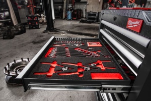 Dulap de scule mobil, TOOLGUARD cu 7 sertare, metalic, 69 cm, rosu / gri, Milwaukee