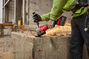 Polizor unghiular de inalta performanta M18 FUEL 125 mm cu franare, comutator lateral si ONE-KEY, Milwaukee, cod 4933500036