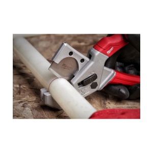 Cleste pentru taiat tevi din plastic, capacitate de taiere 25 mm, Milwaukee, cod 4932479407 - Img 4