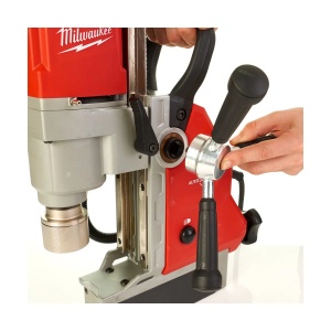Masina de gaurit cu talpa magnetica MDP 41, magnet permanent, prindere Weldon 19 mm, forta 8890 N, Milwaukee, cod 4933451014 - Img 5
