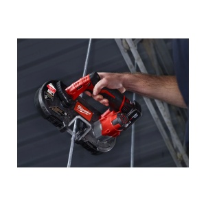 Fierastrau cu banda pentru metal M12 BS-402C, subcompact, 41x41 mm taiere, 687.57 mm lungime panza, Milwaukee, cod 4933441805 - Img 6