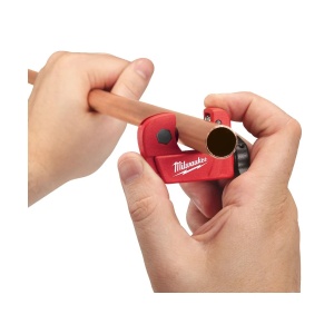 Mini cutter pentru tevi din cupru, capacitate taiere 3 - 15 mm, Milwaukee, cod 48229250 - Img 2