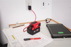 Mini incarcator compact M18 TC-0, Milwaukee, cod 4932499165