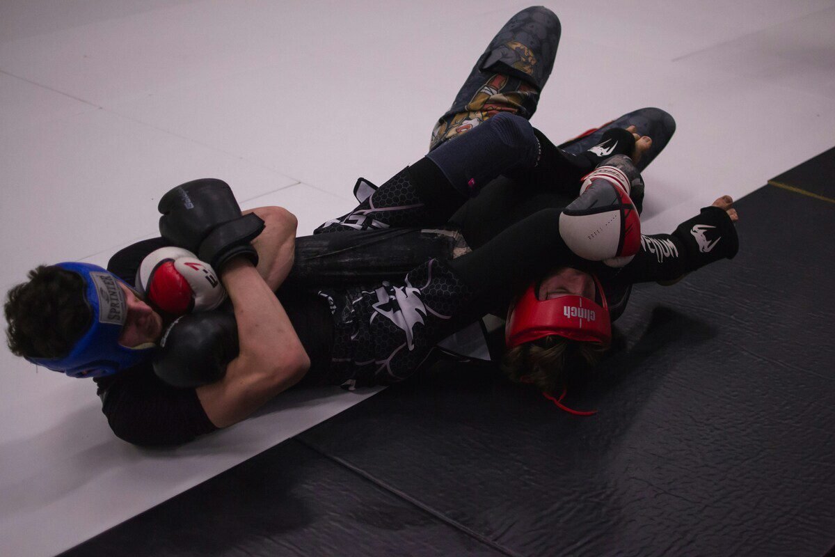 Top 10 luptători de MMA din toate timpurile: istorie și performanțe