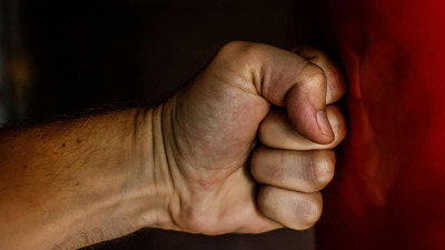 Boxul: reguli de bază, tipuri de lovituri și durata unui meci