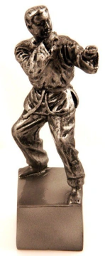 Figurina Karateka argintiu