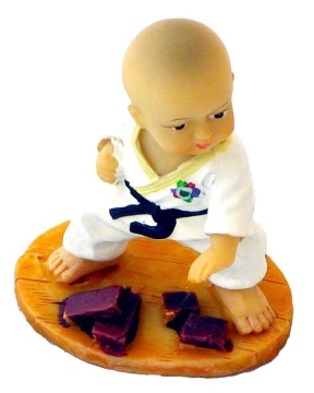 Figurina mare karate ”L”