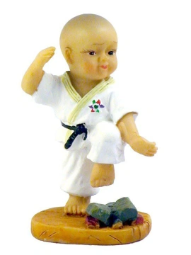 Figurina mare karateka ”E”