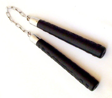 Nunchaku scurt plastic dur / lant