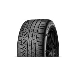 Fotografie Anvelopă Iarna PIRELLI P Zero Winter 245/45 R18 100 V XL C B 72 B pentru prezentare în magazin